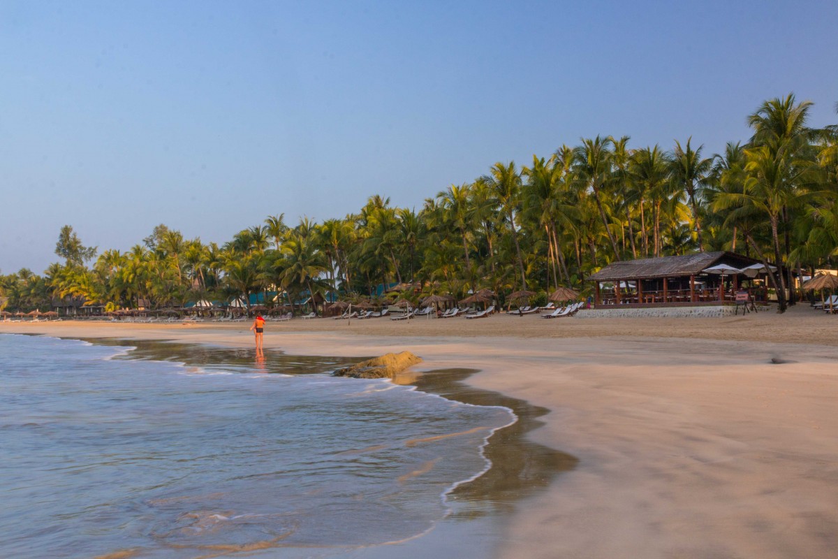 Ngapali Beach and The Bayview Hotel. (Photo by Lauren Mowery)